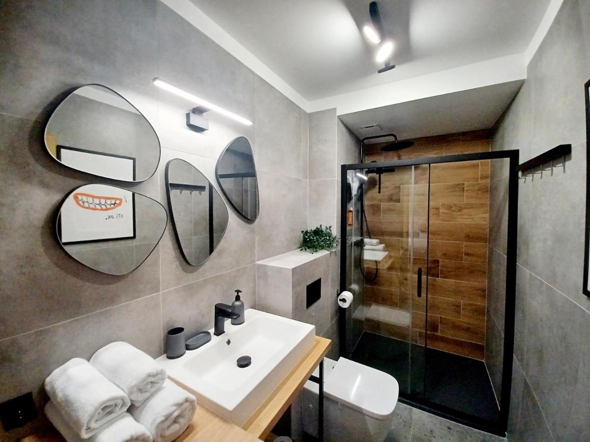 Kolory Warmii Apartamenty Garaz Podziemny Olsztyn  Exterior foto